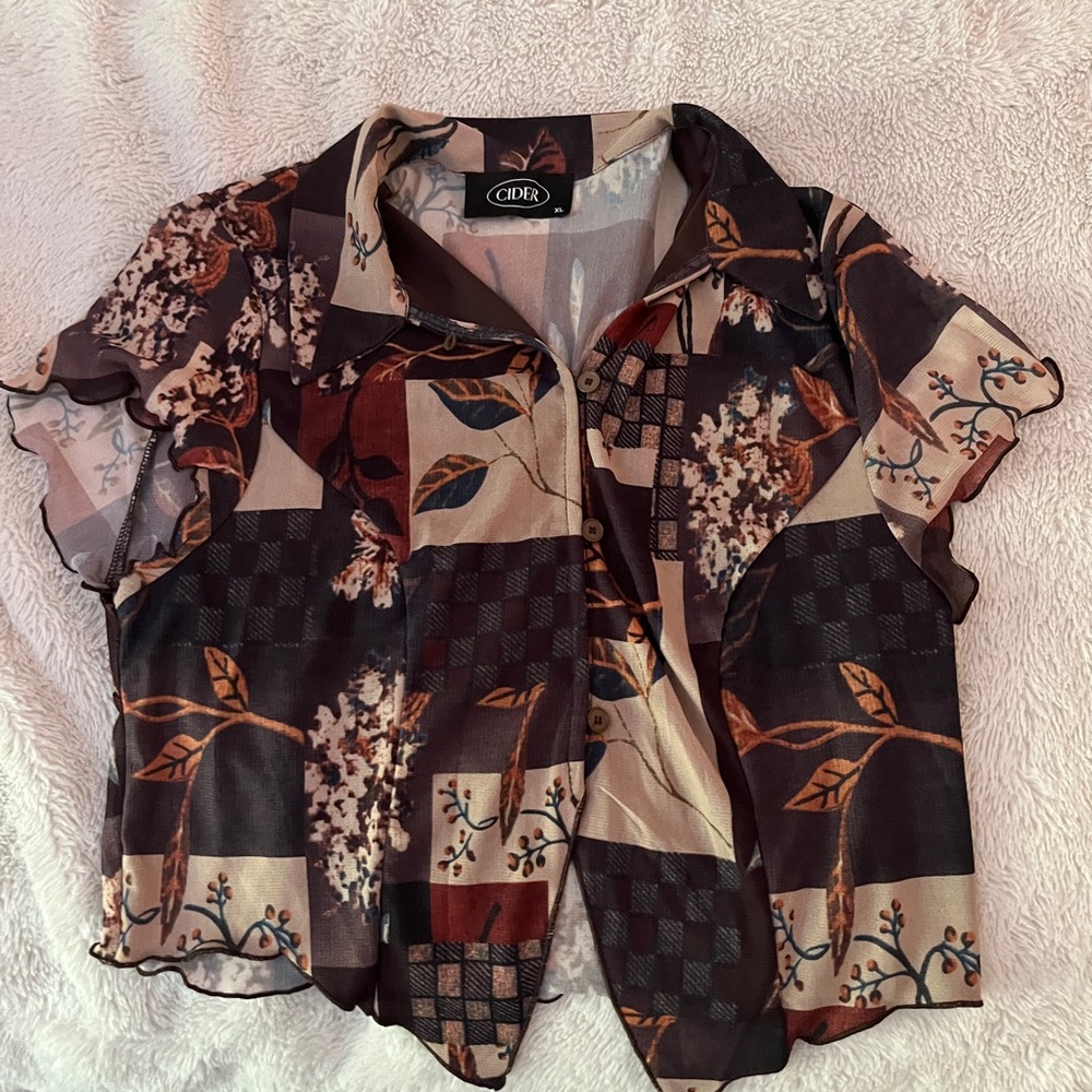 cropped shirt